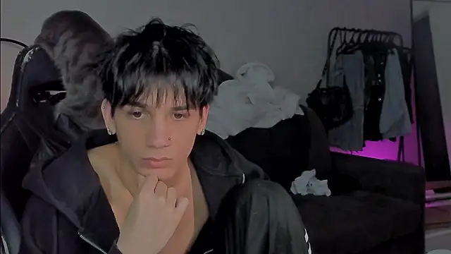 Snapshot of MarkBrowniii chatting on January 21, 2025, 8:00 pm MarkBrowniii online show from January 21, 2025, 8:00 pm