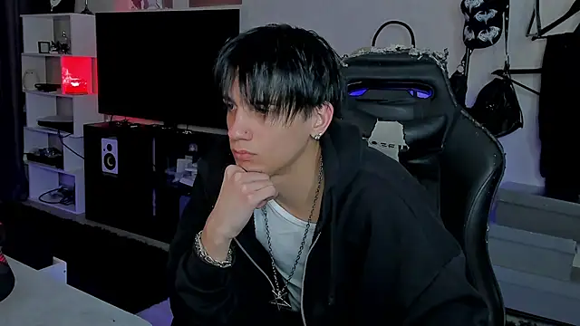 Snapshot of MarkBrowniii chatting on February 5, 2026, 1:07 pm MarkBrowniii online show from February 5, 2026, 1:07 pm