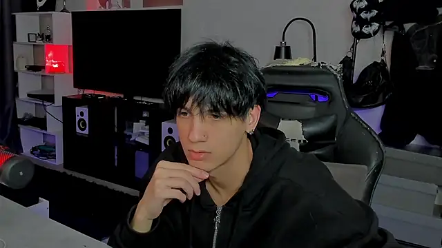 Snapshot of MarkBrowniii chatting on February 2, 2026, 6:34 am MarkBrowniii online show from February 2, 2026, 6:34 am