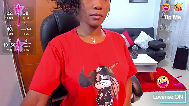 Snapshot of Alison_Lemos chatting on February 18, 2026, 10:12 am Alison Lemos online show from February 18, 2026, 10:12 am