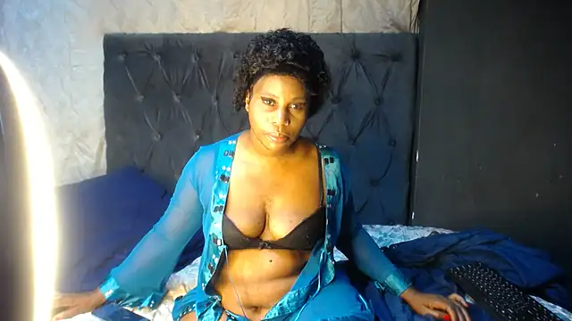 Snapshot of Nattybae09 chatting on October 30, 2025, 5:43 pm Nattybae09 online show from October 30, 2025, 5:43 pm