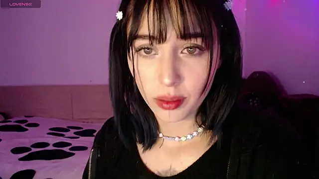 Snapshot of shayla_bbs chatting on October 7, 2025, 8:10 pm shayla bbs online show from October 7, 2025, 8:10 pm