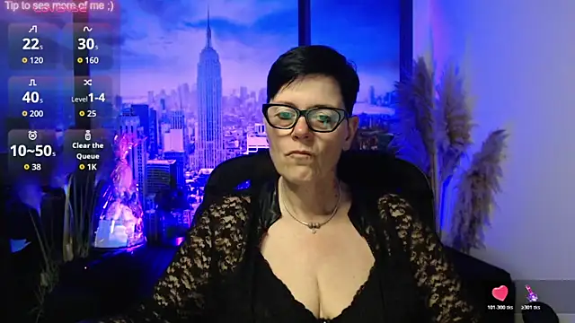 ninarandmann online show from May 25, 2026, 4:06 pm
