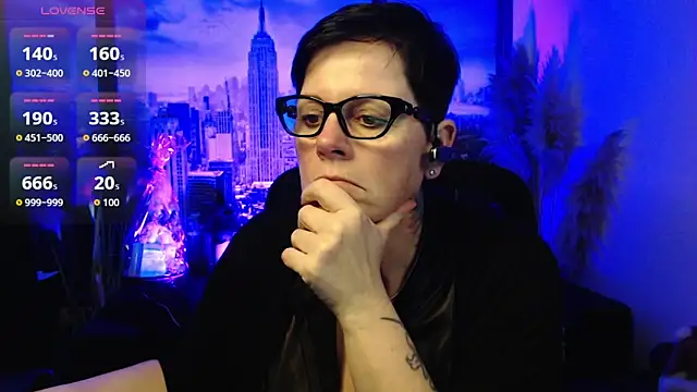 ninarandmann online show from March 4, 2026, 6:26 pm