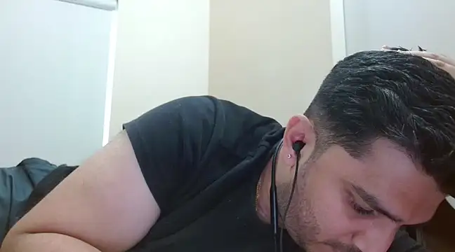 robintoit online show from March 6, 2025, 5:46 am