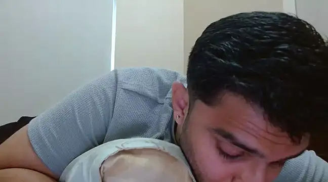 robintoit online show from March 8, 2025, 5:38 am