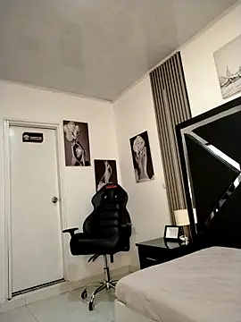 Natasha milf   online show from March 25, 2026, 1:10 pm