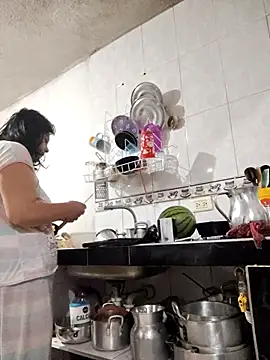 Natasha milf   online show from November 4, 2025, 10:19 am