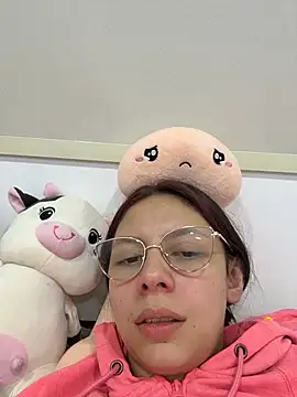 Bonniepark online show from January 7, 2026, 4:06 am