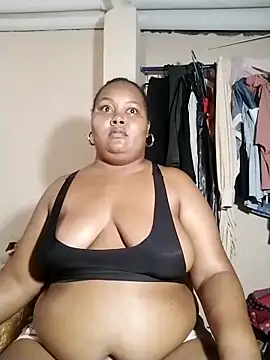 Snapshot of lorenxtaylor chatting on November 17, 2025, 8:18 am lorenxtaylor online show from November 17, 2025, 8:18 am