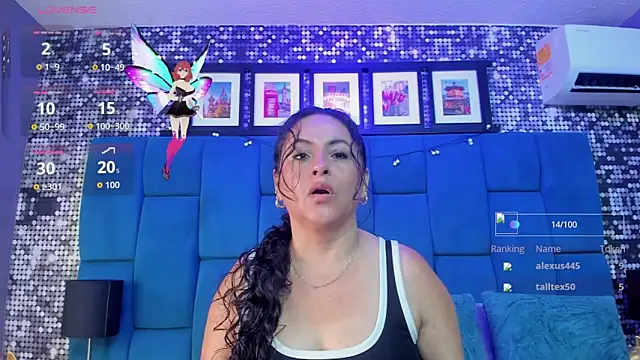 hanny milf online show from October 25, 2025, 11:31 am