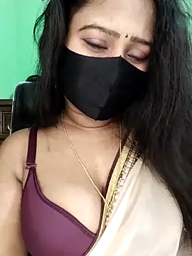 Snapshot of Idhika_Paul chatting on March 4, 2026, 10:34 am Idhika Paul online show from March 4, 2026, 10:34 am