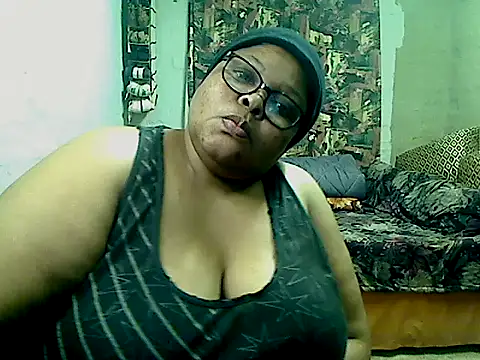 HOTSUGARX5 online show from June 14, 2026, 4:08 pm