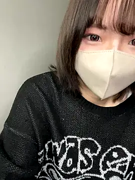 ranran ch online show from November 7, 2025, 4:39 am