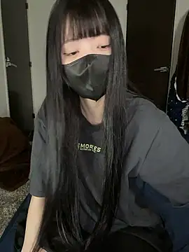 Snapshot of irohani_usagi chatting on September 26, 2025, 12:45 pm irohani usagi online show from September 26, 2025, 12:45 pm