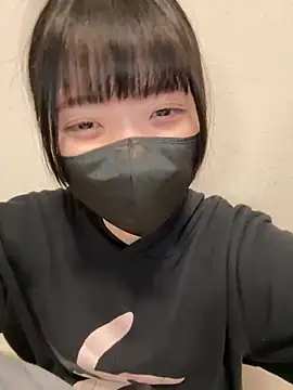 Snapshot of irohani_usagi chatting on March 22, 2025, 1:00 am irohani usagi online show from March 22, 2025, 1:00 am