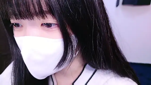 Snapshot of irohani_usagi chatting on March 16, 2025, 12:22 pm irohani usagi online show from March 16, 2025, 12:22 pm