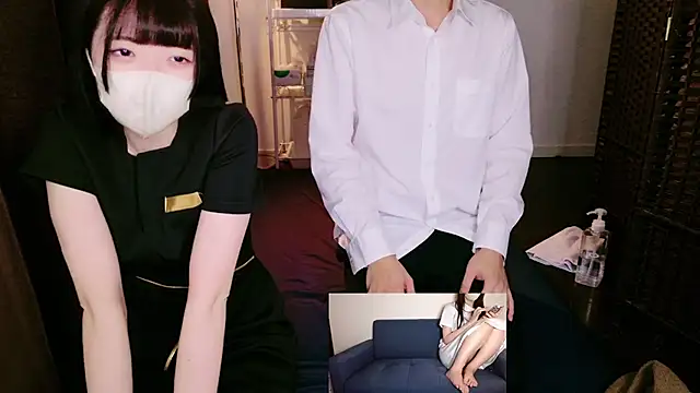 Snapshot of irohani_usagi chatting on November 17, 2025, 1:37 pm irohani usagi online show from November 17, 2025, 1:37 pm