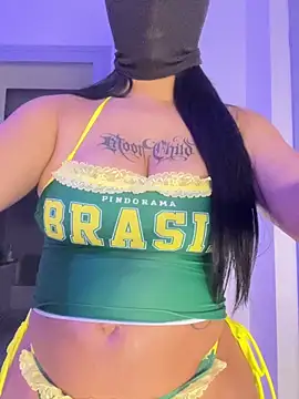 Snapshot of kamila_french chatting on February 27, 2026, 9:25 pm kamila french online show from February 27, 2026, 9:25 pm