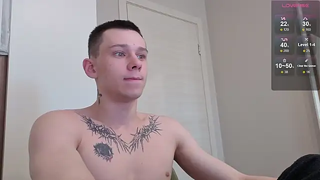 R1mmo   online show from October 1, 2025, 11:58 am