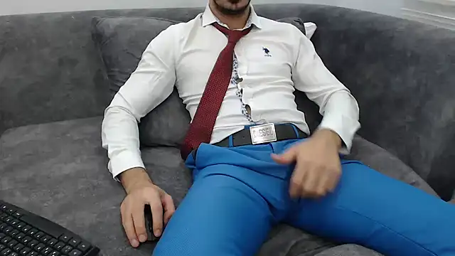 Naughtb0y online show from November 8, 2025, 11:08 pm