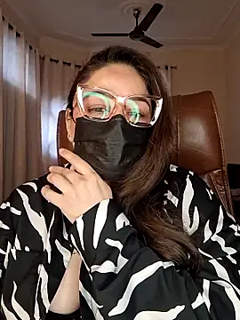 SEXY-Sardarni online show from December 18, 2025, 7:46 am