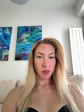 LuisaBecker online show from March 7, 2026, 2:00 pm