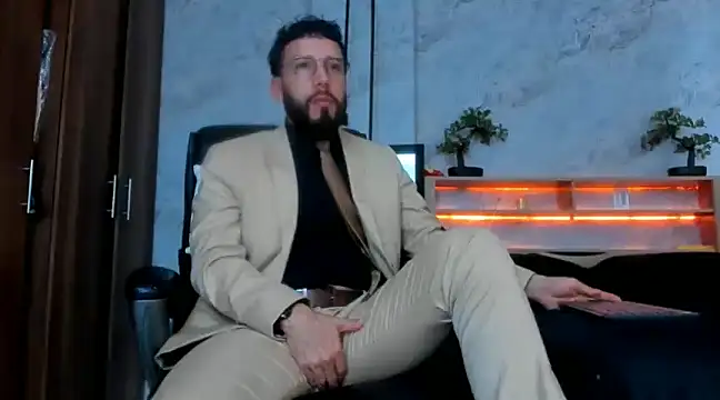 Snapshot of bruno_woods chatting on March 3, 2025, 7:39 pm bruno woods online show from March 3, 2025, 7:39 pm