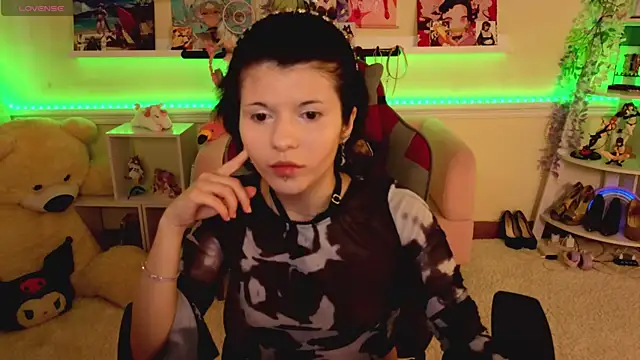 Snapshot of Katya_Zaitseva chatting on June 5, 2026, 12:55 pm Katya Zaitseva online show from June 5, 2026, 12:55 pm