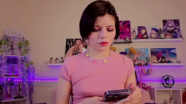 Snapshot of Katya_Zaitseva chatting on November 7, 2025, 1:37 pm Katya Zaitseva online show from November 7, 2025, 1:37 pm