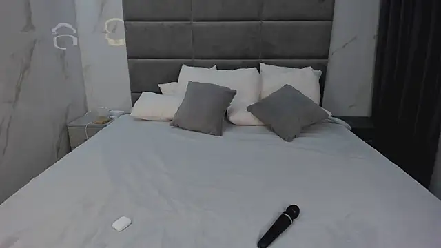 Snapshot of Jane_Hayes chatting on November 4, 2025, 12:25 am Jane Hayes online show from November 4, 2025, 12:25 am