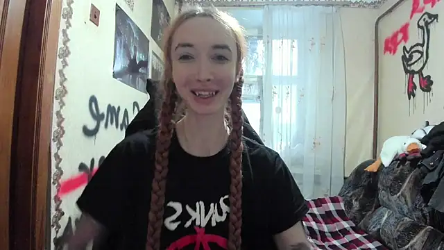 Snapshot of Roxy_Silver chatting on February 26, 2025, 2:49 pm Roxy Silver online show from February 26, 2025, 2:49 pm