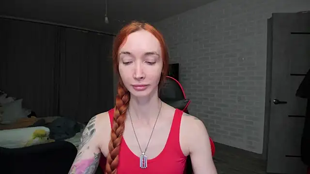 Snapshot of Roxy_Silver chatting on December 15, 2025, 7:20 pm Roxy Silver online show from December 15, 2025, 7:20 pm