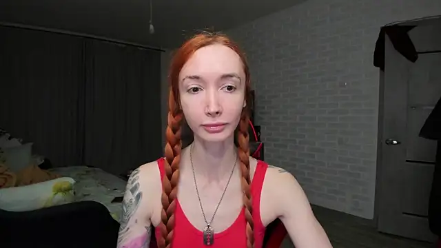 Snapshot of Roxy_Silver chatting on December 16, 2025, 6:45 pm Roxy Silver online show from December 16, 2025, 6:45 pm