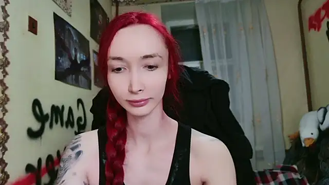 Snapshot of Roxy_Silver chatting on May 23, 2026, 7:46 pm Roxy Silver online show from May 23, 2026, 7:46 pm