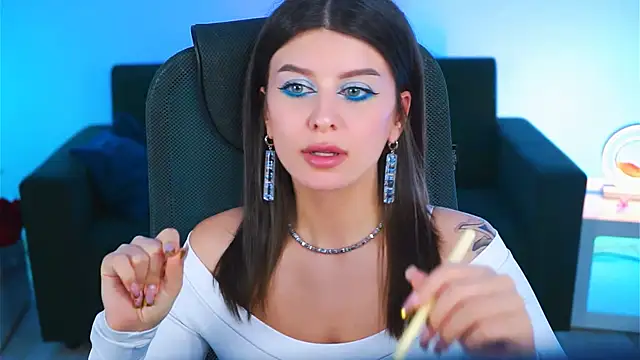 Snapshot of NicoleMun chatting on February 25, 2025, 8:42 pm NicoleMun online show from February 25, 2025, 8:42 pm