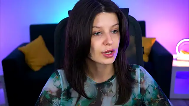 Snapshot of NicoleMun chatting on March 4, 2025, 2:53 pm NicoleMun online show from March 4, 2025, 2:53 pm