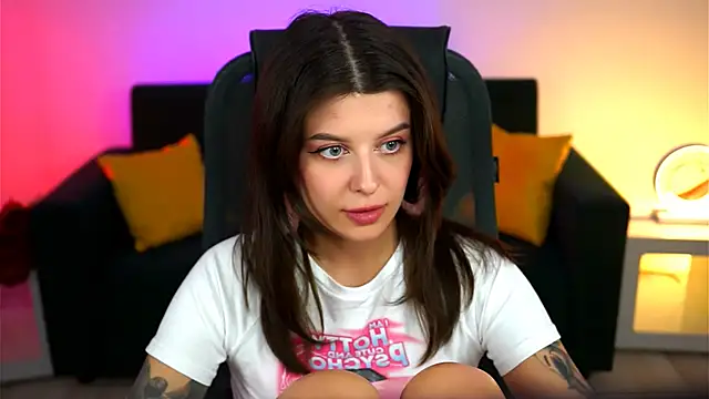 Snapshot of NicoleMun chatting on March 16, 2025, 12:33 pm NicoleMun online show from March 16, 2025, 12:33 pm