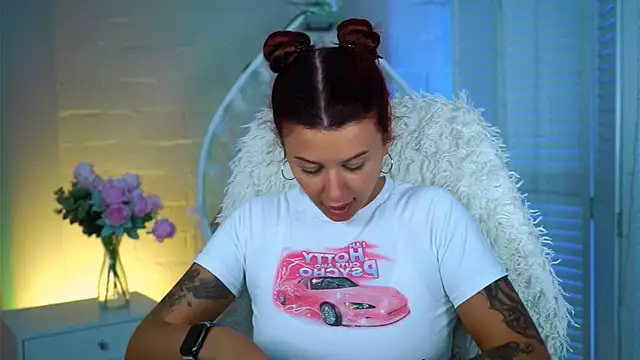 Snapshot of NicoleMun chatting on September 17, 2025, 12:29 pm NicoleMun online show from September 17, 2025, 12:29 pm