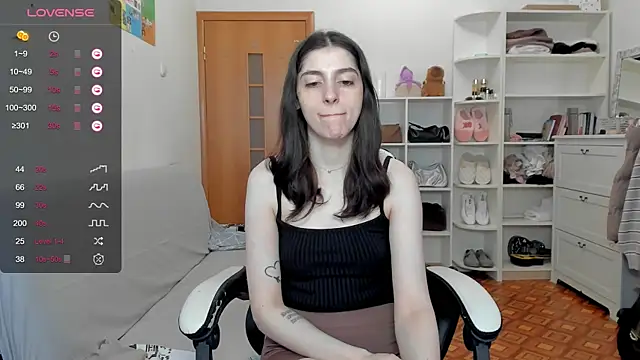 broosnica1 online show from April 18, 2026, 9:00 am