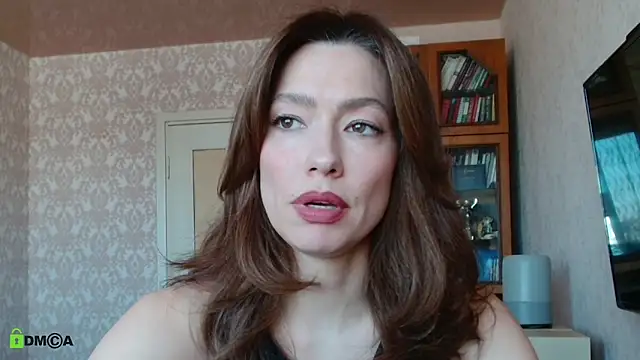 alicia spicy online show from April 1, 2026, 9:32 am