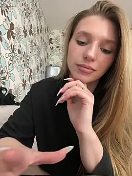 adel secret online show from March 3, 2026, 8:27 pm