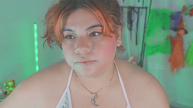 Snapshot of Samanta_cutee chatting on September 28, 2025, 12:45 pm Samanta cutee online show from September 28, 2025, 12:45 pm