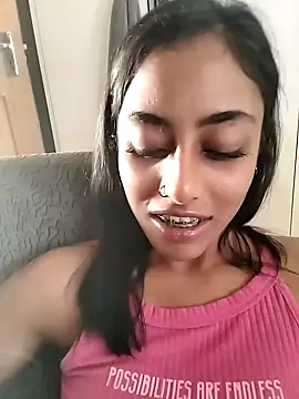 cleopatra-phaedra online show from January 9, 2025, 2:29 pm