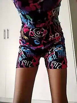 cleopatra-phaedra online show from January 11, 2025, 11:23 am