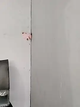 cleopatra-phaedra online show from October 27, 2025, 11:22 am