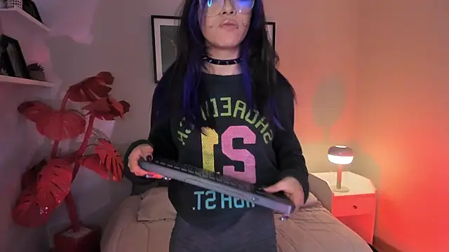 Violetta Nur online show from February 11, 2026, 9:14 pm