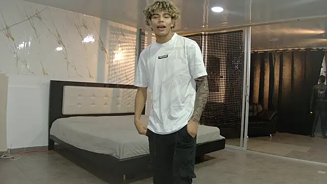 Boysgang sex online show from May 21, 2026, 11:18 am