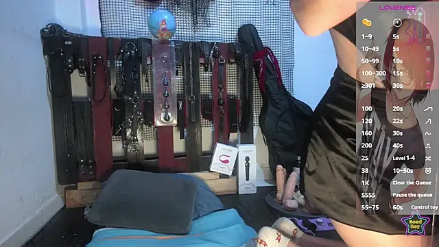  Hanna white  online show from February 19, 2026, 3:14 am