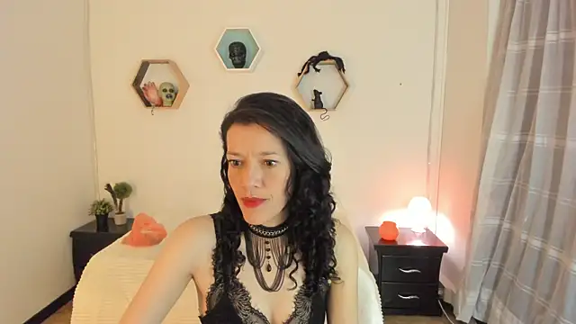 Snapshot of Paloma_victory chatting on October 16, 2025, 9:23 pm Paloma victory online show from October 16, 2025, 9:23 pm